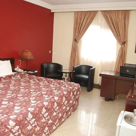 Agura Hotel Abuja Exterior photo